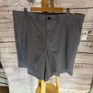 Old Navy Men’s Size 40 Tech Hybrid Shorts | Grey | 8” Inseam | NWT